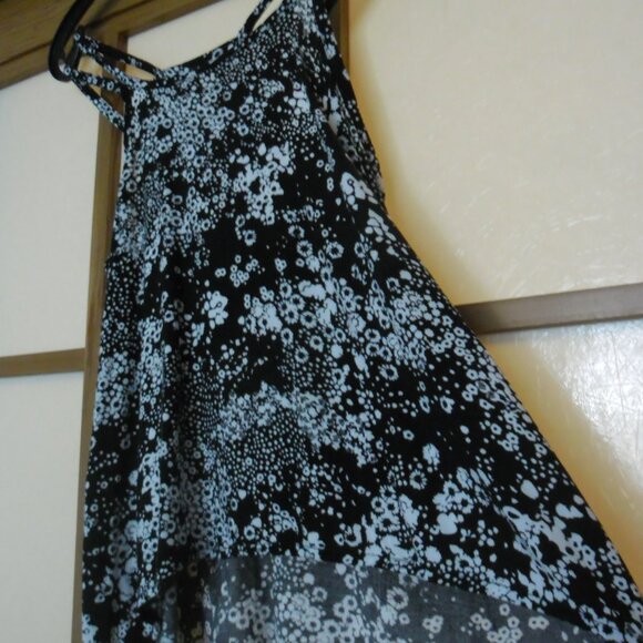 Cute strappy high low top by Arizona Jeans. Small size. - Picture 5 of 8